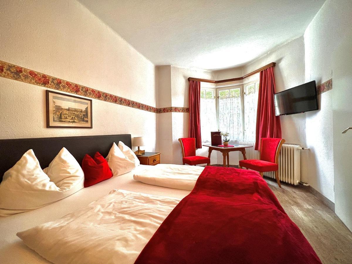 פטץ Hotel Restaurant Gruenwalderhof מראה חיצוני תמונה